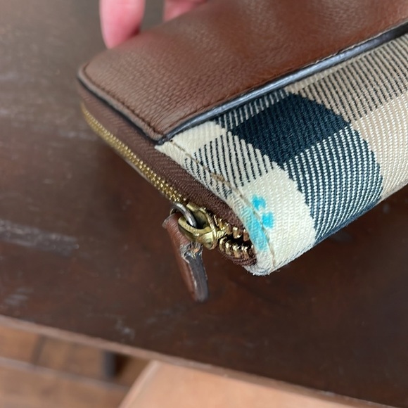 Burberry Elmore Zip Wallet Leather with Horseferry Check Canvas Brown Tan Plaid - Picture 10 of 13